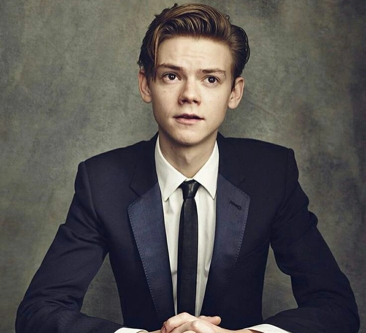 thomas brodie-sangster age