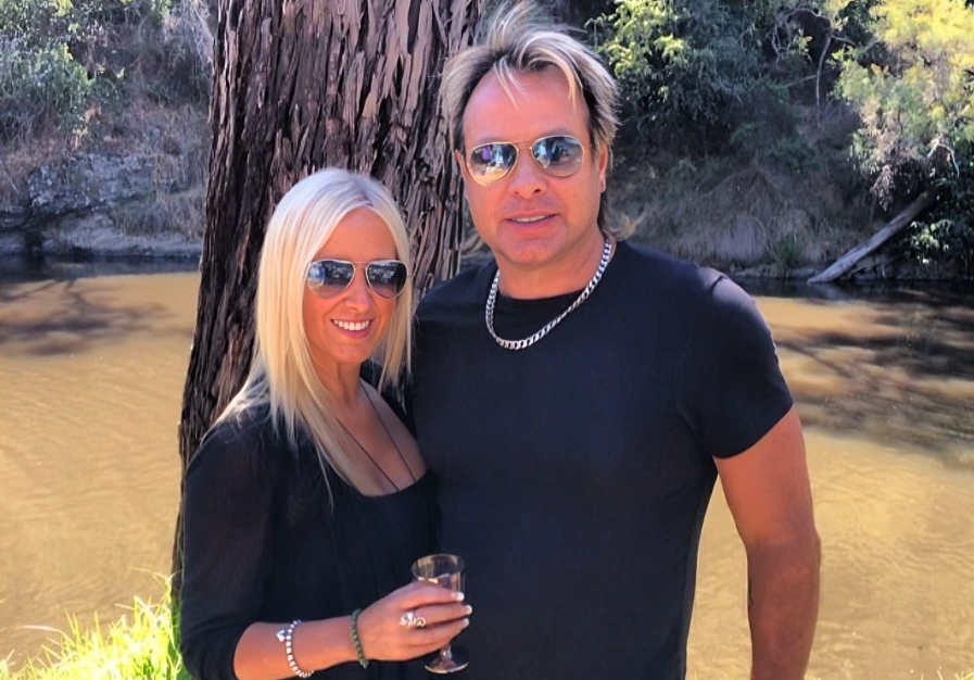Warwick Capper Wife